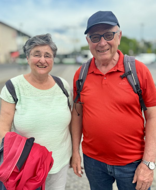 Birgit und Franz Sauer bei der Verleihung der Bürgermedaille für Franz Sauer.